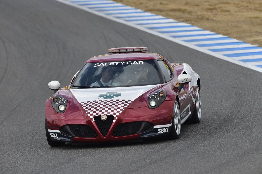  Alfa Romeo 4C SBK Safety Car (960) 2014 года  (фото 14 из 15)